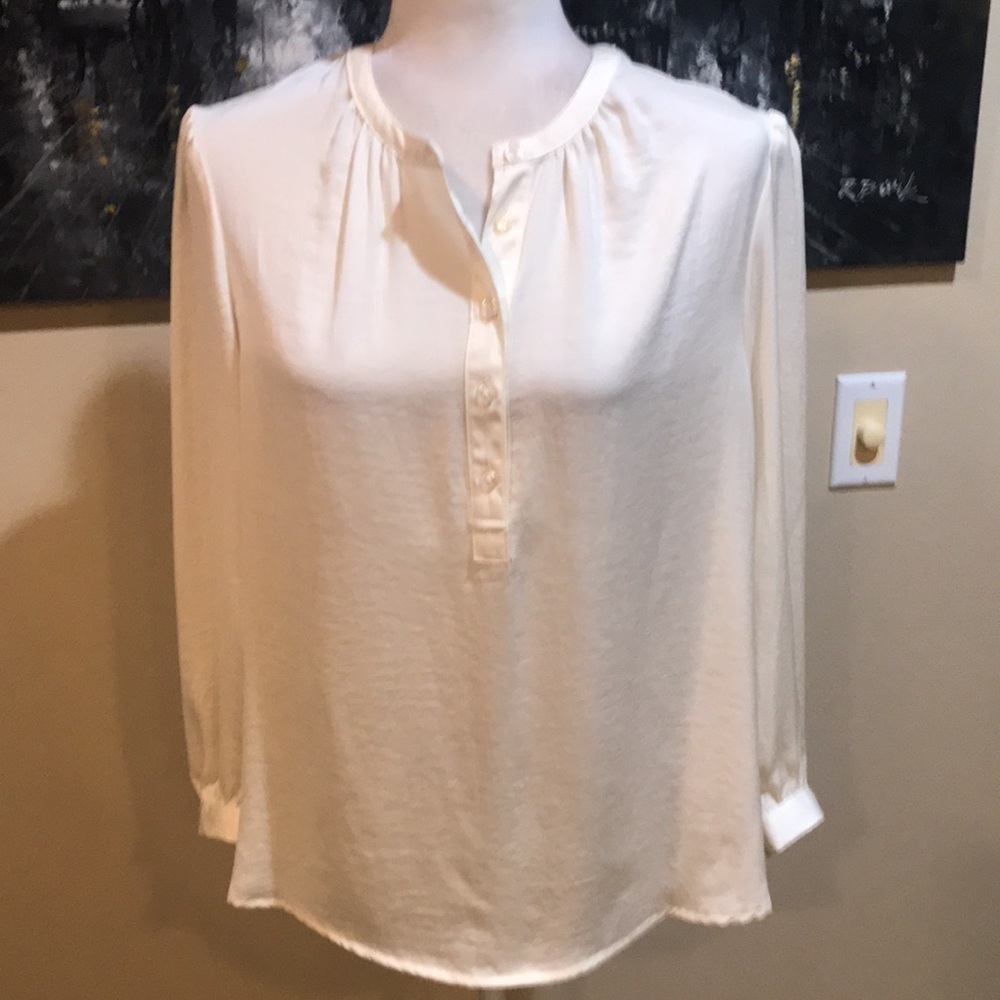 DKNY Jeans Egg Nog Color Jewel Neck Button Front Long Sleeve Blouse-L
